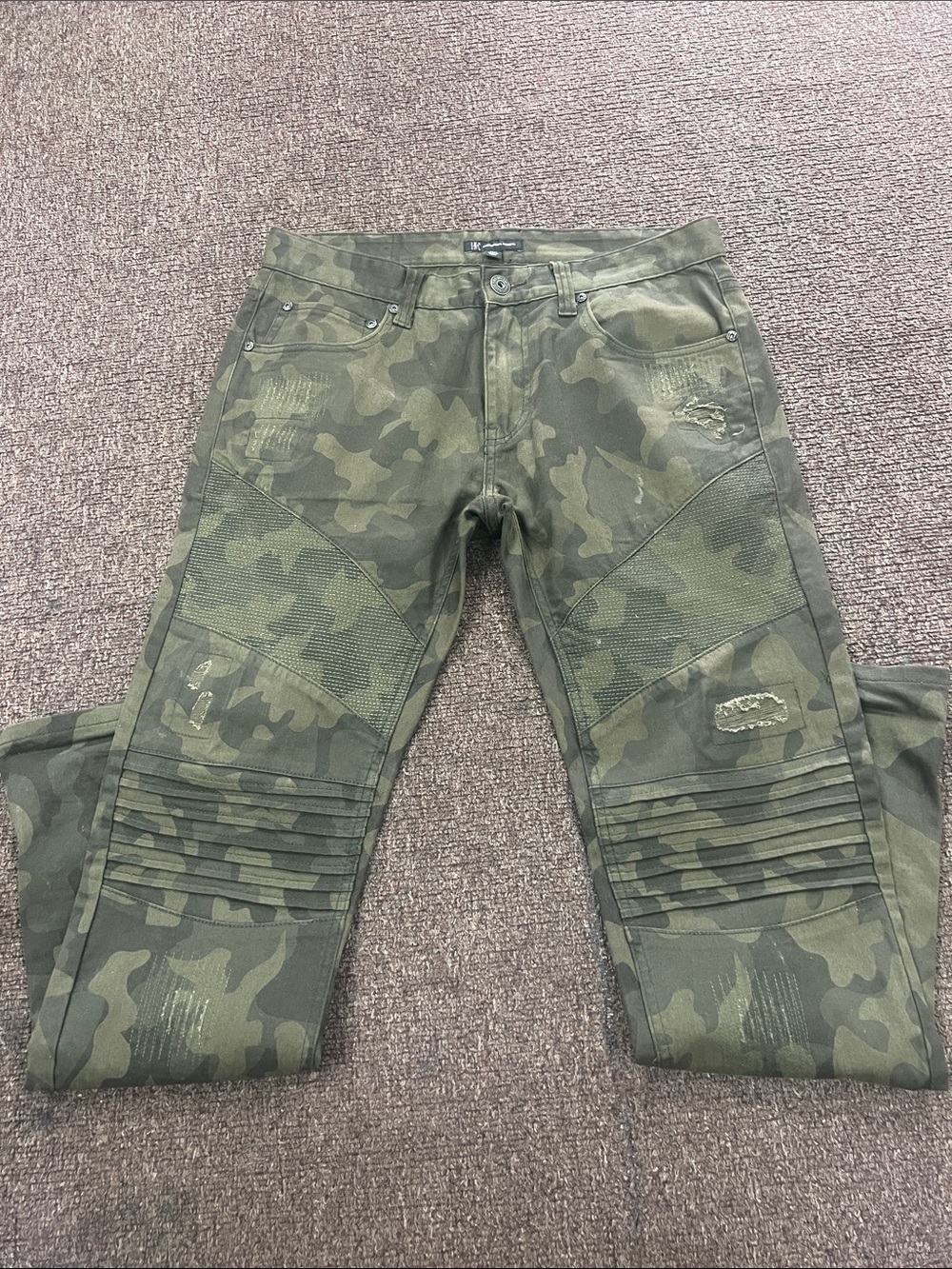 INC International Concepts Olive Green Camo Cargo Pants